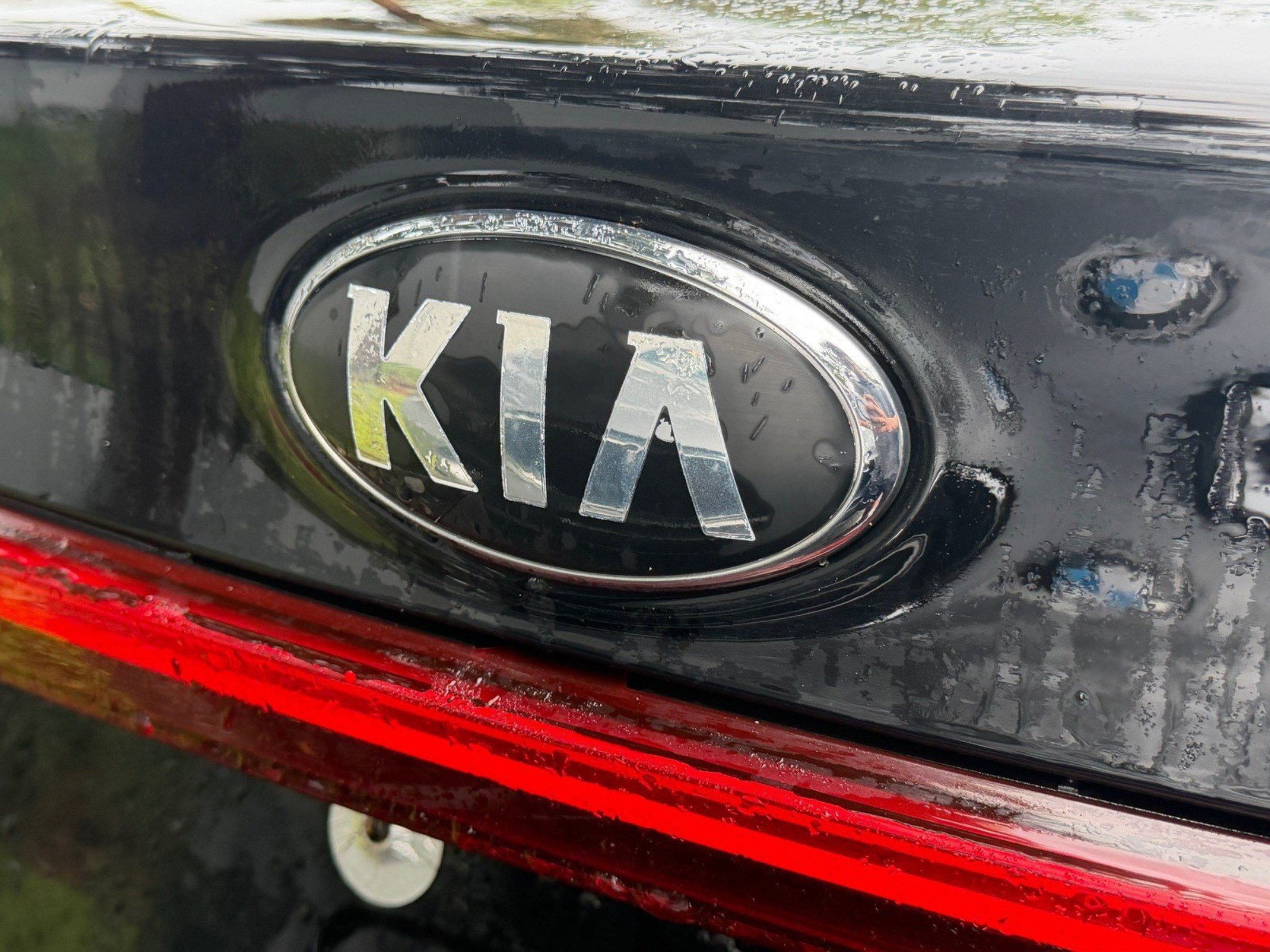 Used 2019 Kia Forte LXS FWD image 7