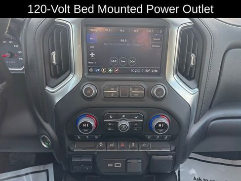 Certified 2022 Chevrolet Silverado 2500 LTZ w/ LTZ Convenience Package image 14