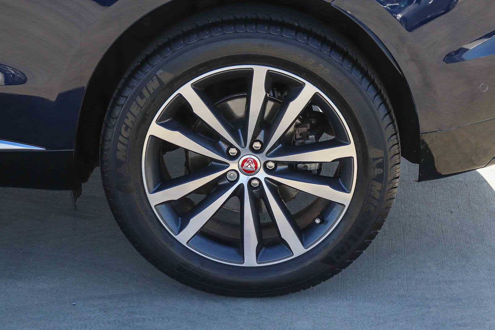 Used 2021 Jaguar F-PACE S AWD/4WD image 13