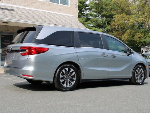 Used 2021 Honda Odyssey EX-L image 6