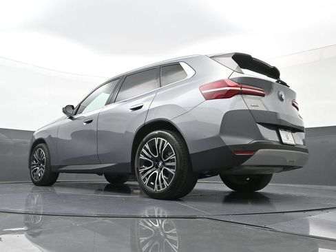Used 2025 BMW X3 xDrive30i AWD/4WD image 25