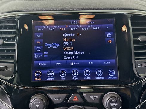 Used 2020 Jeep Grand Cherokee High Altitude image 24