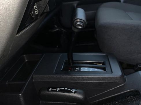 Used 2006 Jeep Wrangler Rubicon w/ Security Group image 27