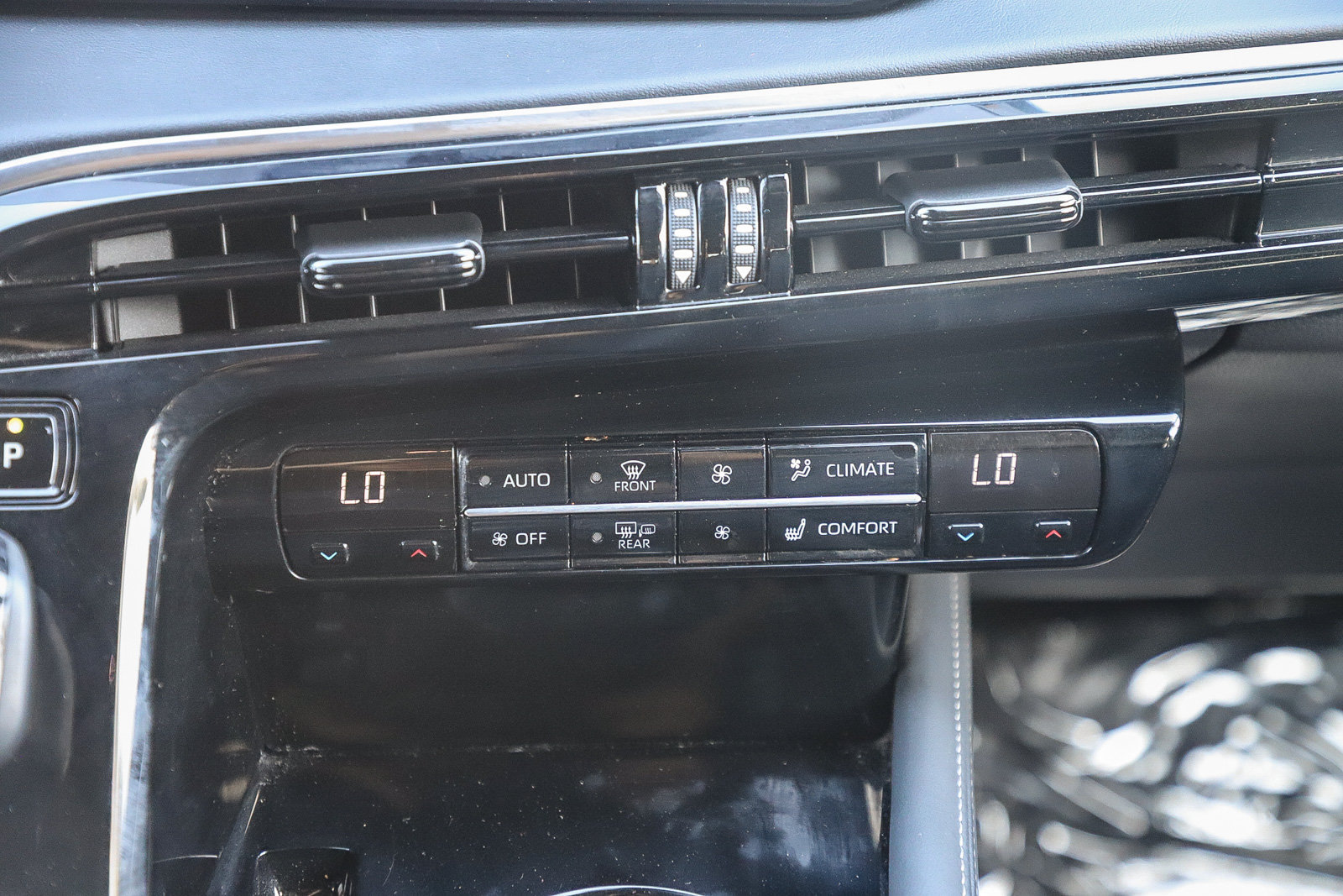 Used 2023 Toyota Mirai w/ Advanced Technology Package RWD image 16