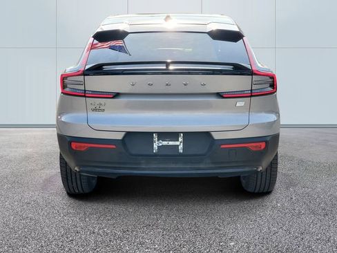 Used 2023 Volvo C40 P8 Recharge Ultimate w/ Protection Package Premier image 5