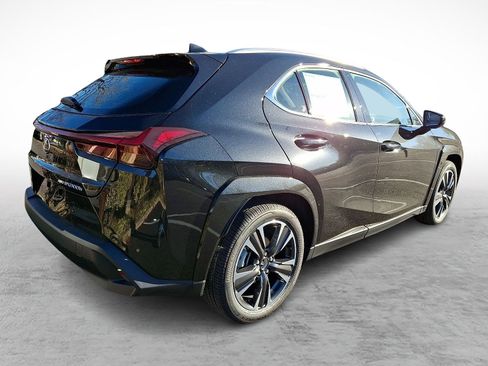 New 2025 Lexus UX 300h AWD image 4