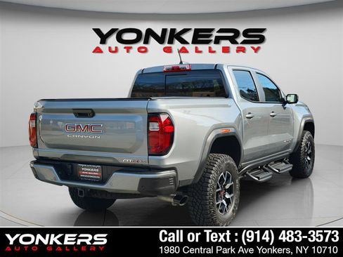 Used 2024 GMC Canyon AT4X image 10