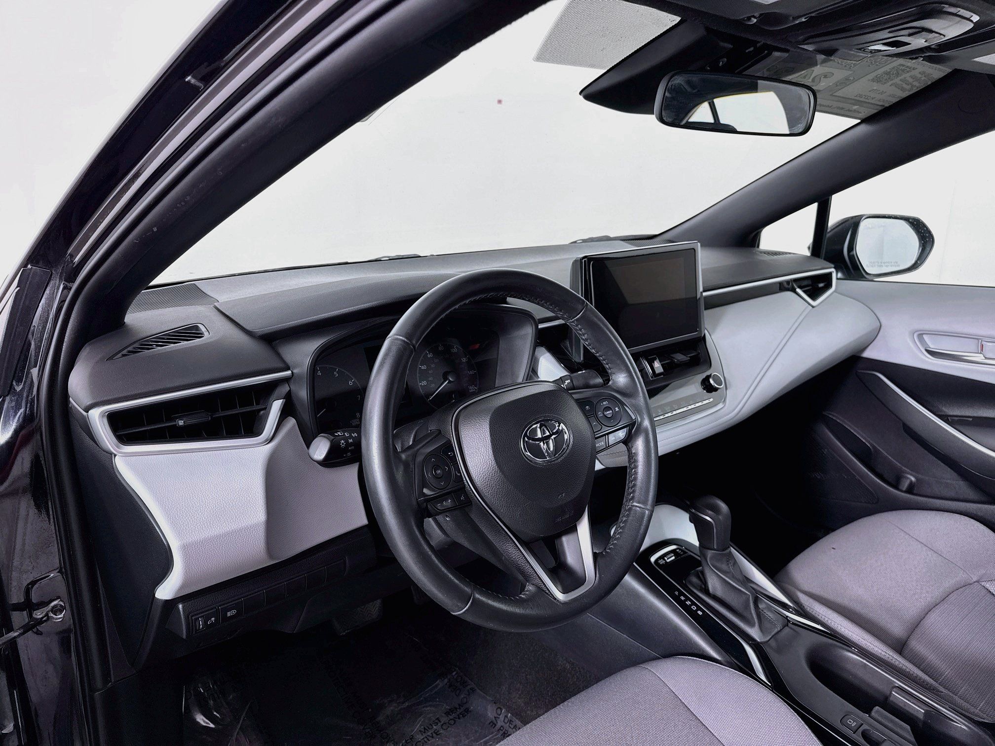 Certified 2023 Toyota Corolla SE FWD image 9