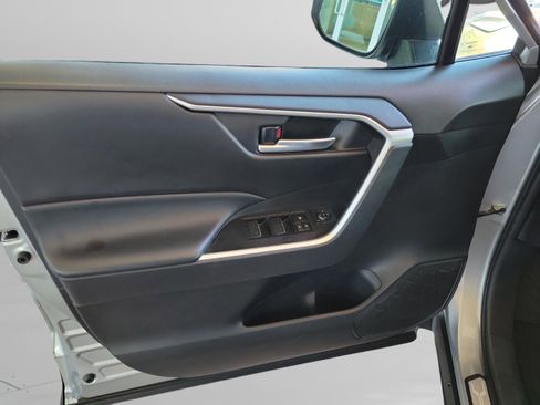 Used 2024 Toyota RAV4 XLE w/ Convenience Package FWD image 6