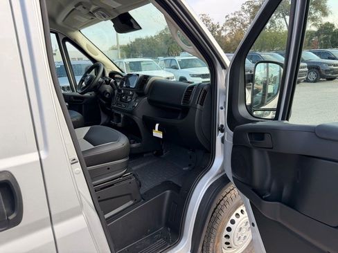 New 2026 RAM ProMaster 2500 w/ Convenience Group FWD image 25
