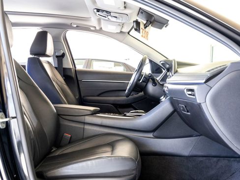 Used 2022 Hyundai Sonata Limited w/ Cargo Package image 26