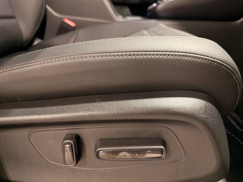 Used 2026 Honda CR-V EX-L image 32