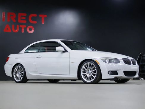 Used 2013 BMW 328i Convertible w/ M Sport Pkg RWD image 12