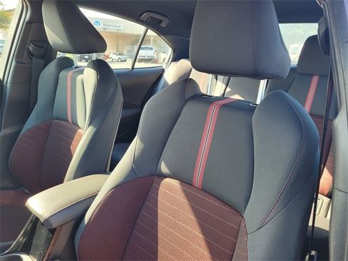 Used 2024 Toyota Corolla SE image 12