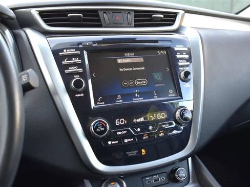 Used 2023 Nissan Murano SV AWD/4WD image 19