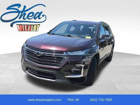 Used 2022 Chevrolet Traverse LT w/ Midnight/Sport Edition AWD/4WD image 1