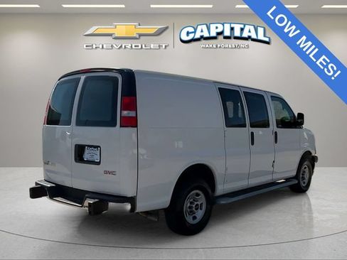Used 2024 GMC Savana 2500 w/ Driver Convenience Package RWD image 6