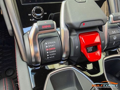 Used 2024 Lamborghini Urus S image 18