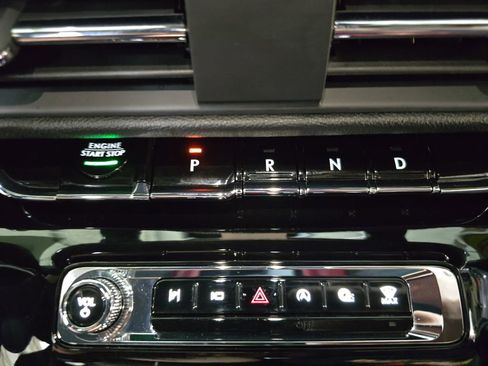 Used 2023 Lincoln Corsair Reserve w/ Equipment Group 201A image 29