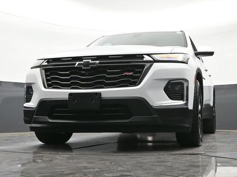 Certified 2023 Chevrolet Traverse RS w/ LPO, Floor Liner Package AWD/4WD image 31
