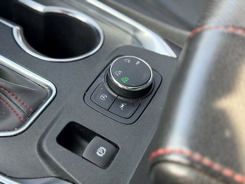 Used 2022 Chevrolet Traverse RS w/ LPO, Floor Liner Package image 19