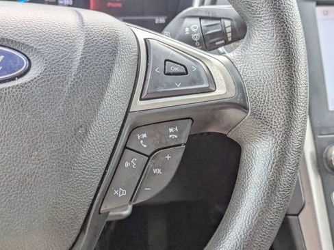 Used 2020 Ford Fusion SE FWD image 24