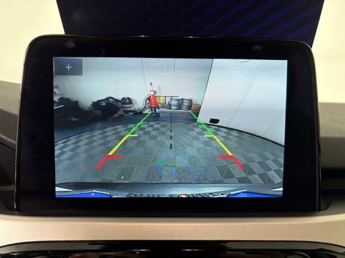 Certified 2020 Ford Escape SE image 19