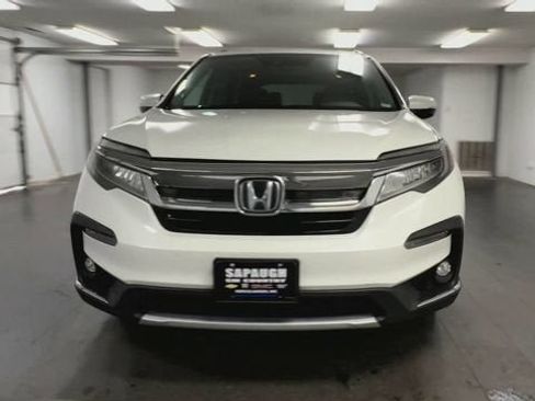 Used 2020 Honda Pilot Elite image 3