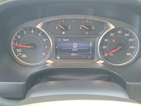 Used 2023 GMC Acadia SLE w/ Elevation Edition image 12