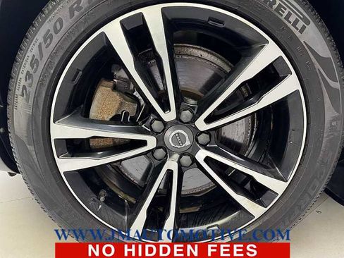 Used 2019 Volvo V90 T5 Cross Country w/ Protection Package Premier image 9