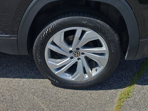 Used 2023 Volkswagen Atlas SE AWD/4WD image 8