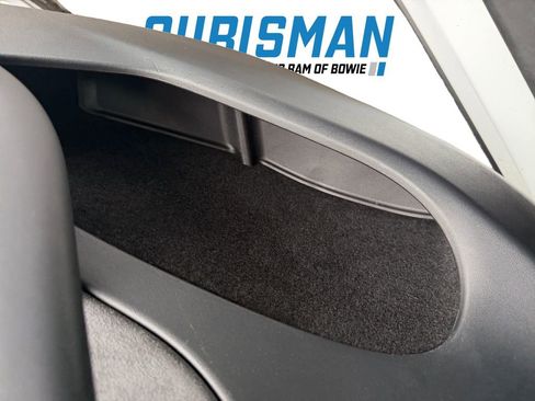 Used 2023 Tesla Model Y Long Range image 24