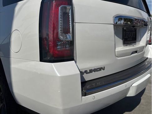 Used 2016 GMC Yukon Denali w/ Open Road Package AWD/4WD image 11
