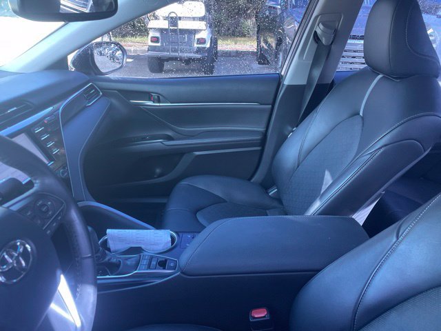 Used 2018 Toyota Camry XSE FWD image 9