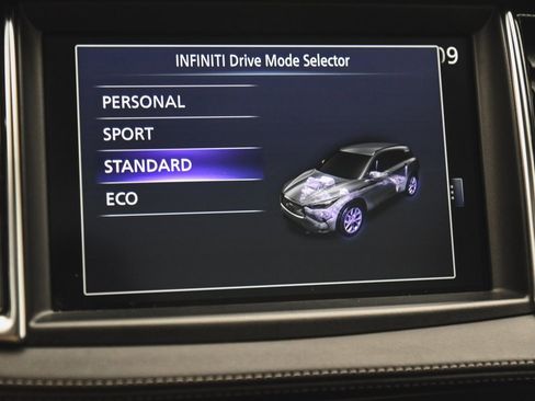 Used 2024 INFINITI QX50 Luxe image 21