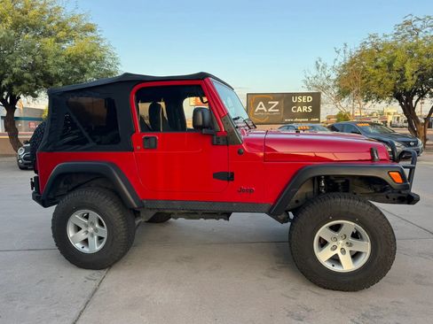 Used 2005 Jeep Wrangler Rubicon AWD/4WD image 5