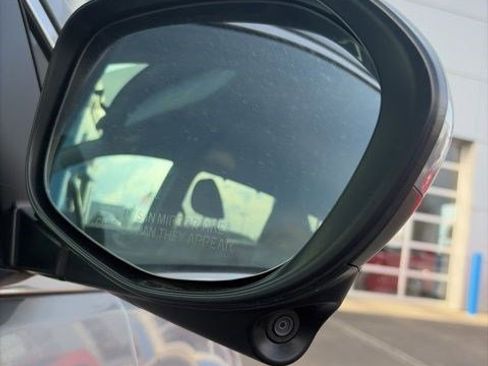 Used 2016 Honda Odyssey SE image 6