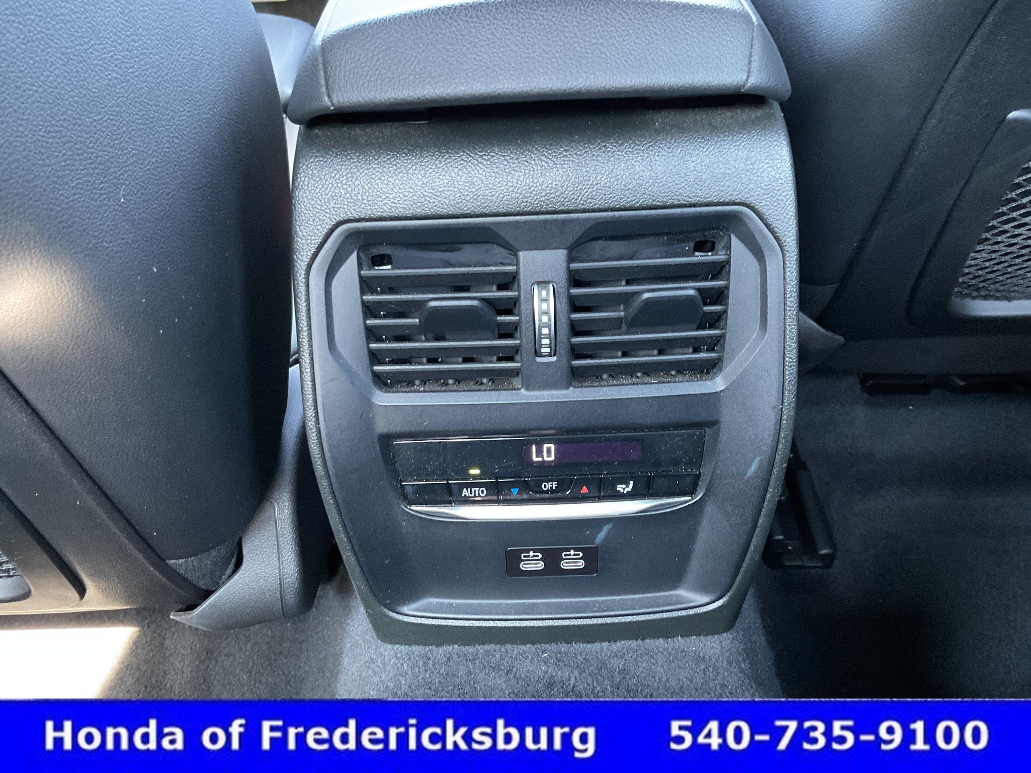 Used 2022 BMW 230i Coupe w/ Premium Package 2 RWD image 30