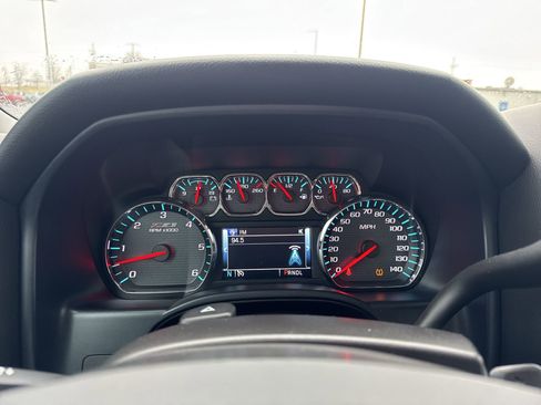 Used 2018 Chevrolet Silverado 1500 LT w/ All Star Edition image 15