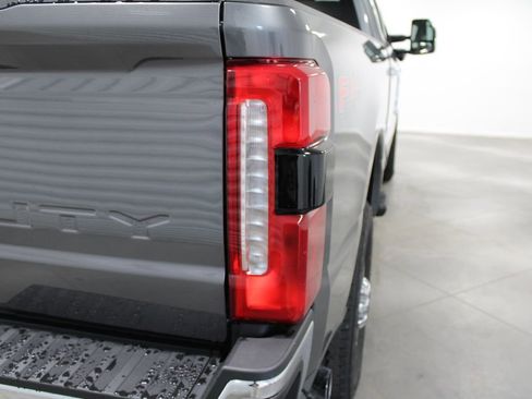 New 2026 Ford F250 Lariat w/ Chrome Package image 13