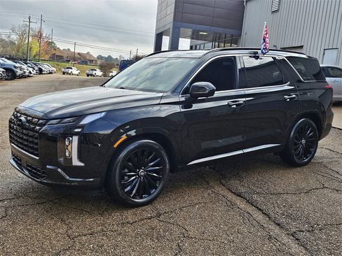 Certified 2025 Hyundai Palisade Calligraphy image 7