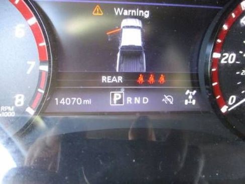 Used 2024 Nissan Frontier PRO-4X w/ Technology Package image 4