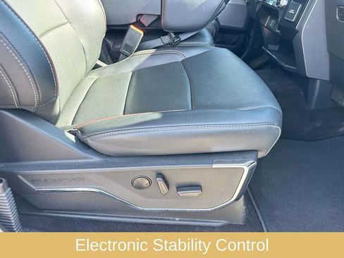 Used 2022 Ford F150 Lariat w/ Equipment Group 501A Mid image 16