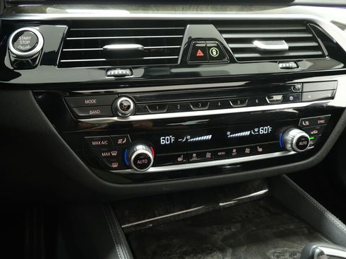 Used 2023 BMW 540i xDrive w/ M Sport Package AWD/4WD image 20