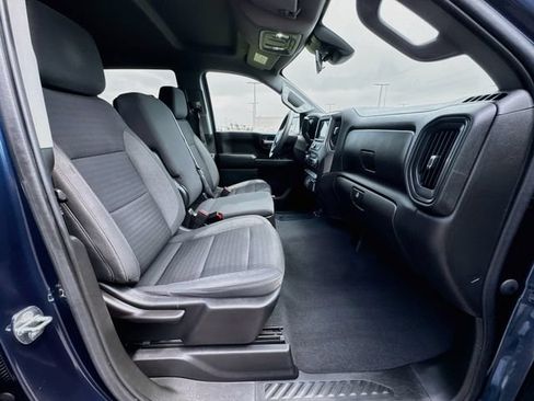 Used 2022 Chevrolet Silverado 1500 Custom RWD image 40