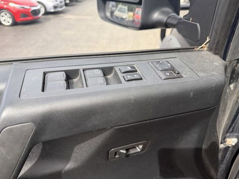 Used 2010 Nissan Titan PRO-4X AWD/4WD image 21