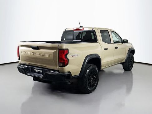Used 2024 Chevrolet Colorado Trail Boss w/ Advanced Trailering Package AWD/4WD image 7