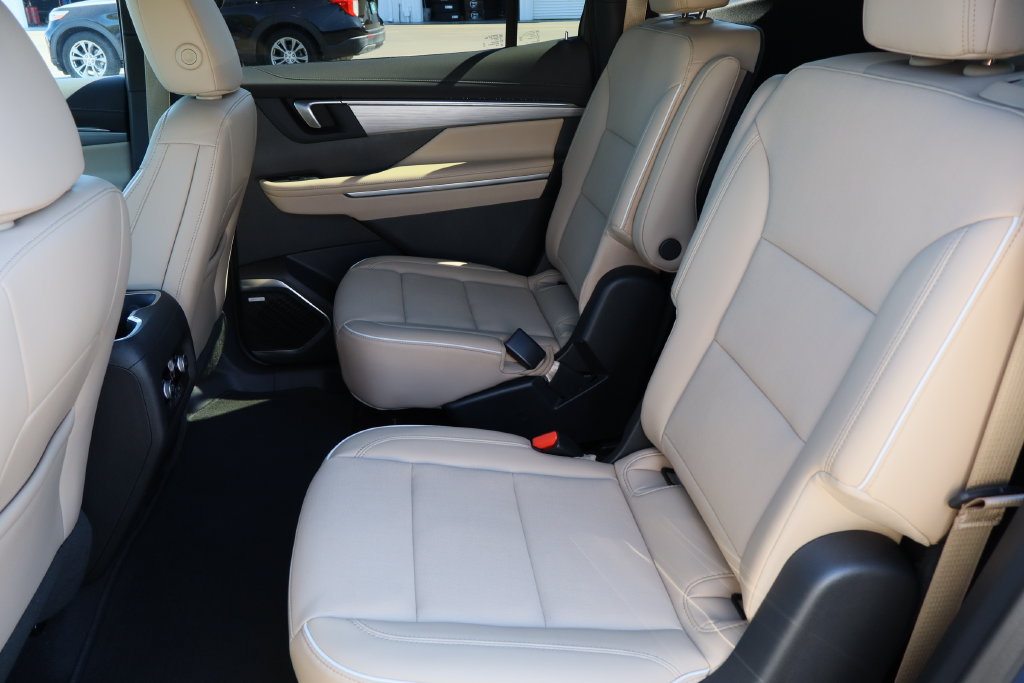 Certified 2026 Buick Enclave Preferred FWD image 26