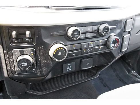 Certified 2024 Ford F250 XLT AWD/4WD image 25