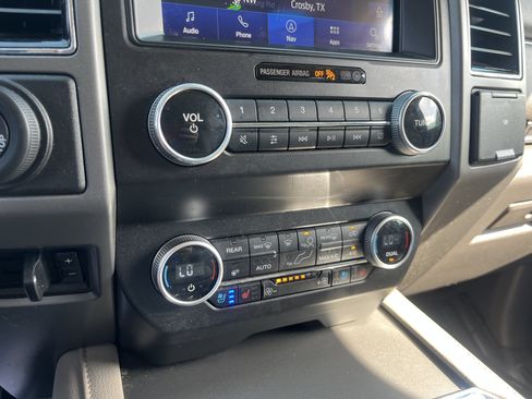 Used 2021 Ford Expedition XLT AWD/4WD image 28